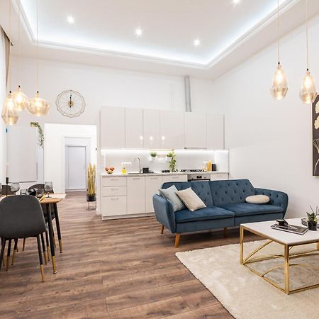Blue Velvet Luxury Apartment Budapest Eksteriør billede